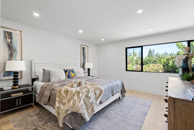 230 Westchester Drive, Los Gatos, CA 95032