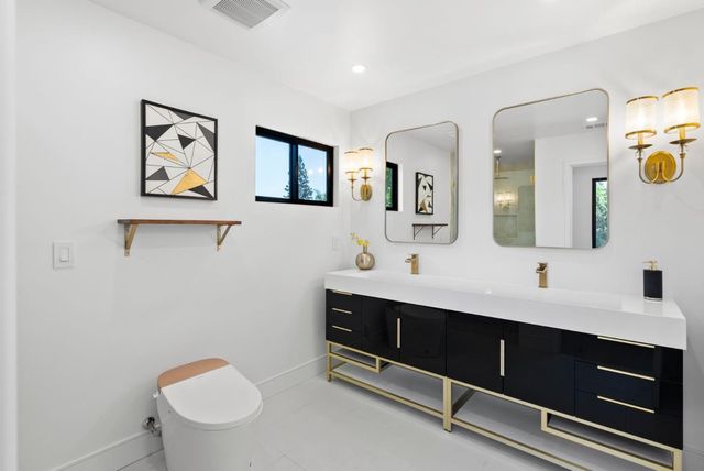 230 Westchester Drive, Los Gatos, CA 95032