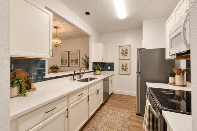 6000 Reims Road 4103, Houston, TX 77036