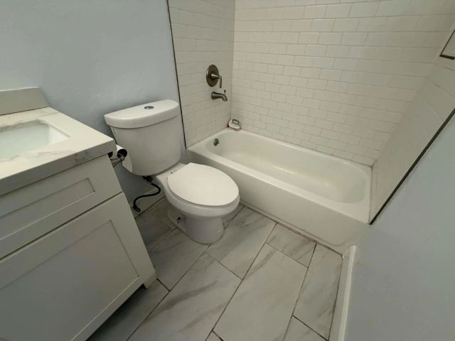 6082 Rock St., San Diego, CA 92115