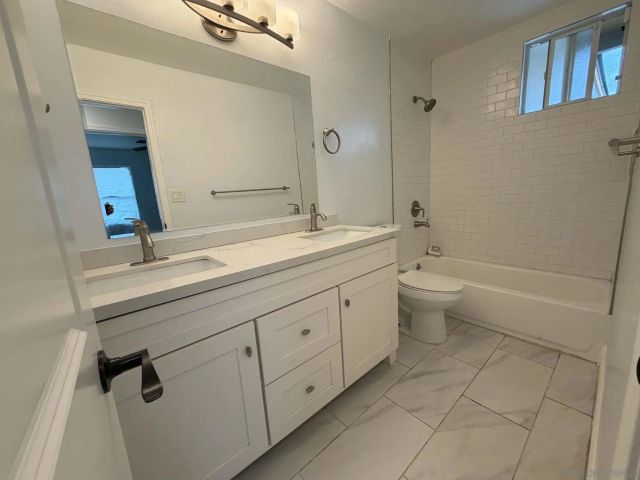 6082 Rock St., San Diego, CA 92115