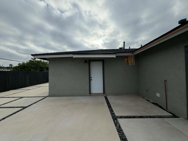 6082 Rock St., San Diego, CA 92115