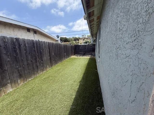 6082 Rock St., San Diego, CA 92115