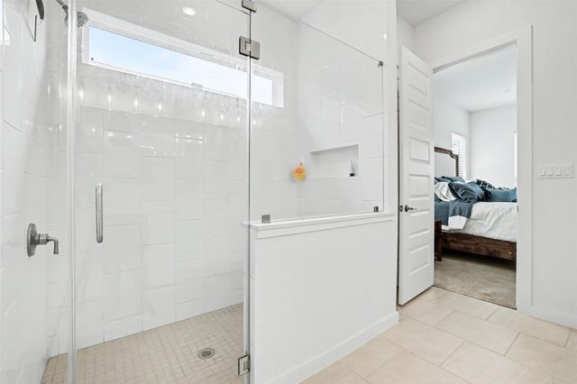 645 Treaty Oak DR, Georgetown, TX 78628