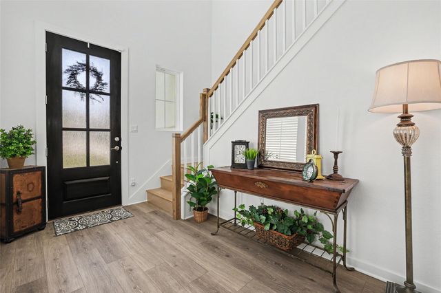 645 Treaty Oak DR, Georgetown, TX 78628
