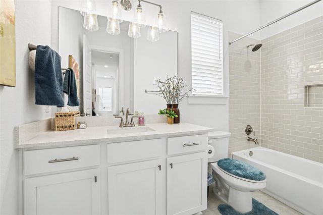 645 Treaty Oak DR, Georgetown, TX 78628