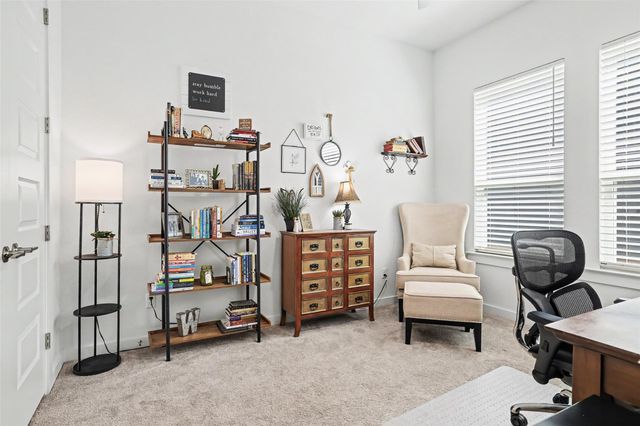 645 Treaty Oak DR, Georgetown, TX 78628