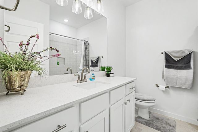 645 Treaty Oak DR, Georgetown, TX 78628