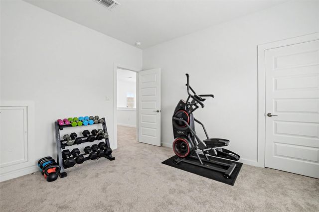 645 Treaty Oak DR, Georgetown, TX 78628