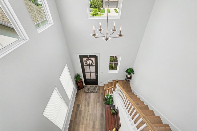 645 Treaty Oak DR, Georgetown, TX 78628