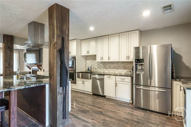 3633 Saddlebrook Drive, Loganville, GA 30052