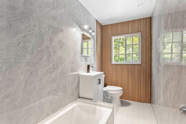 9125 Carlyle Ave, Surfside, FL 33154