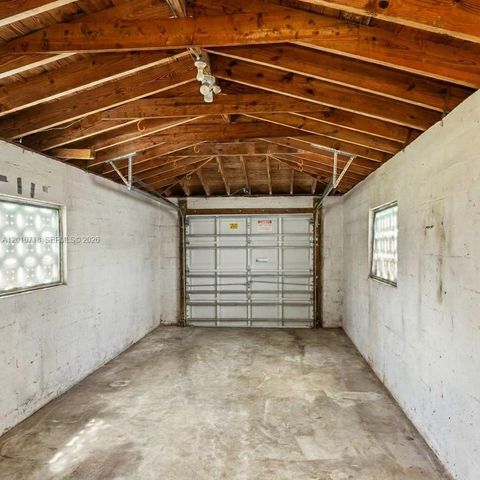 9125 Carlyle Ave, Surfside, FL 33154