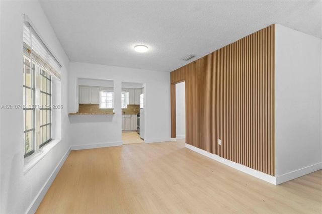 9125 Carlyle Ave, Surfside, FL 33154
