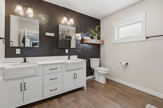 250 W CAROLINE STREET, Markesan, WI 53946