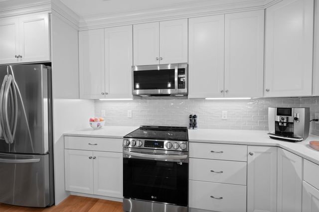 32 Willey Creek Rd Unit 205, Exeter, NH 03833