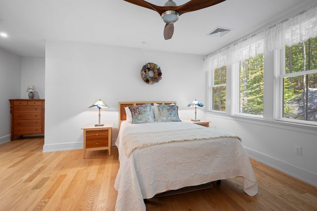 32 Willey Creek Rd Unit 205, Exeter, NH 03833