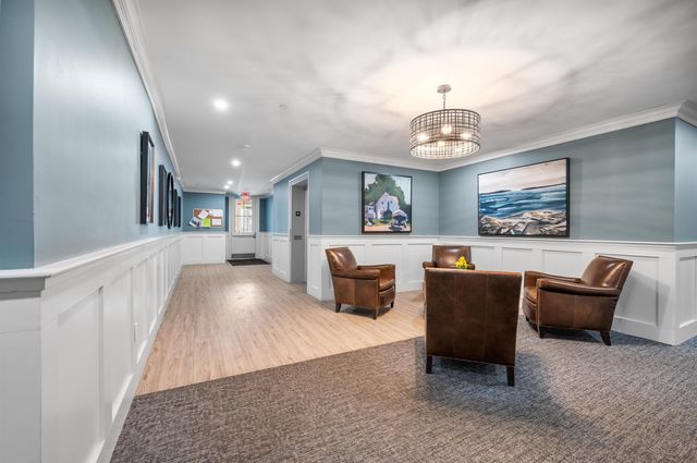 32 Willey Creek Rd Unit 205, Exeter, NH 03833