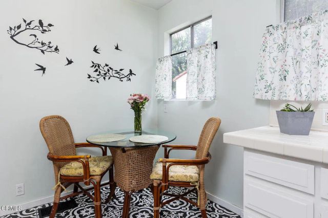 1710 N Catalina Avenue, Pasadena, CA 91104
