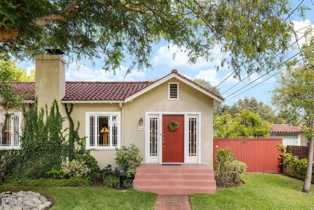 1710 N Catalina Avenue, Pasadena, CA 91104