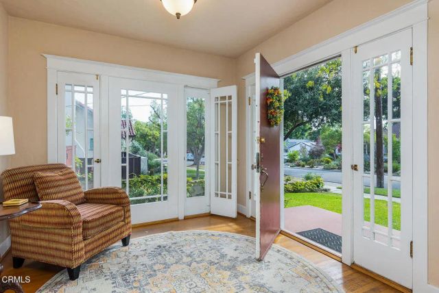 1710 N Catalina Avenue, Pasadena, CA 91104