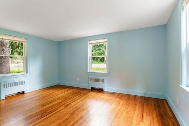 1083 Edgell Rd, Framingham, MA 01701