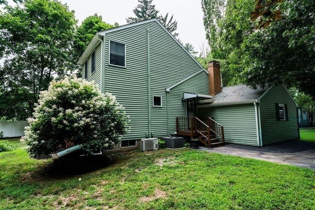 1083 Edgell Rd, Framingham, MA 01701