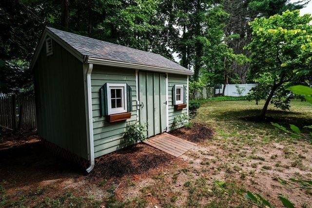 1083 Edgell Rd, Framingham, MA 01701