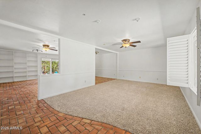 4015 W TOPEKA Drive, Glendale, AZ 85308