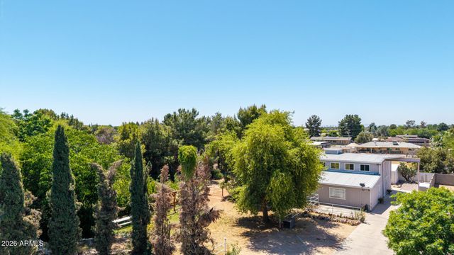 4015 W TOPEKA Drive, Glendale, AZ 85308