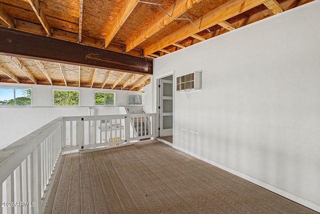4015 W TOPEKA Drive, Glendale, AZ 85308