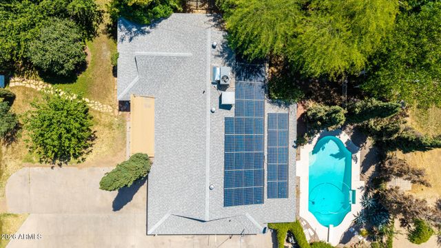 4015 W TOPEKA Drive, Glendale, AZ 85308