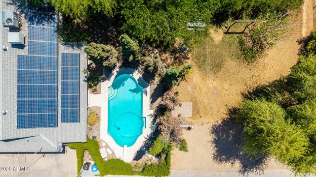 4015 W TOPEKA Drive, Glendale, AZ 85308