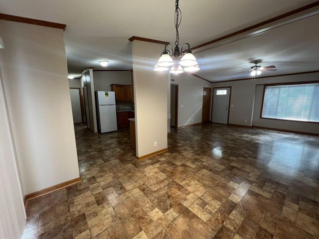92 HURON Circle, Council Bluffs, IA 51501