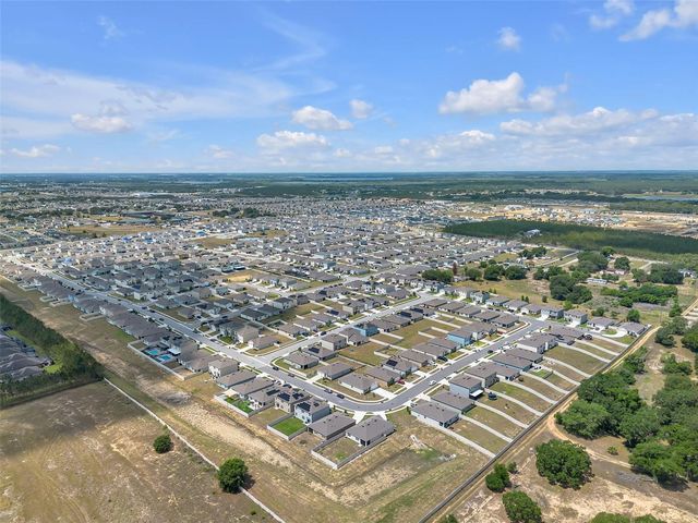 1392 SUGARWOOD STREET, Davenport, FL 33837