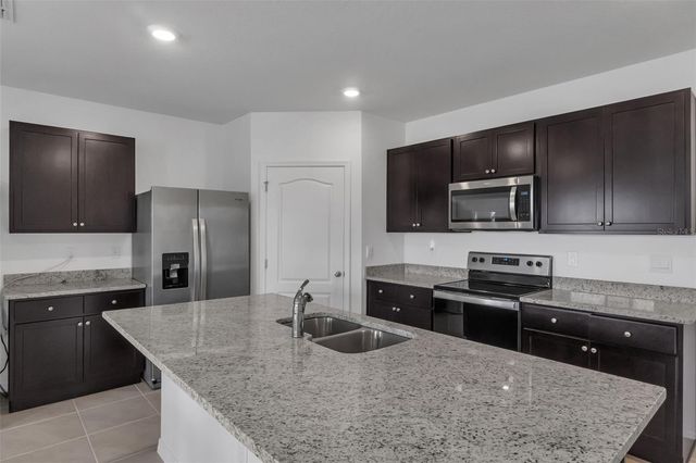 1392 SUGARWOOD STREET, Davenport, FL 33837