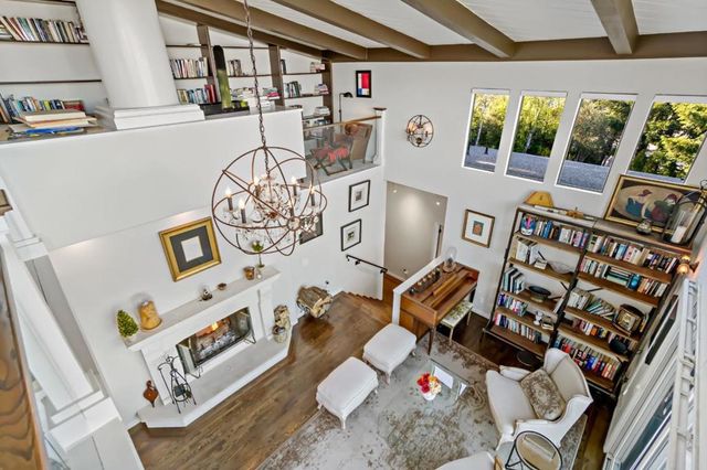 720 Temescal Way, Redwood City, CA 94062