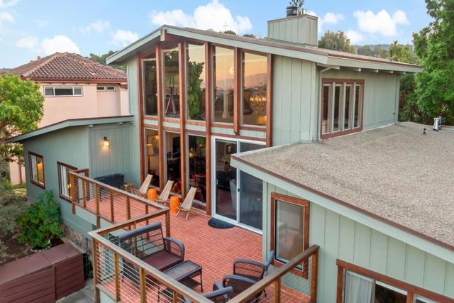 720 Temescal Way, Redwood City, CA 94062