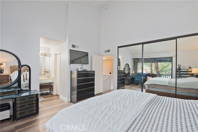 5711 Owensmouth 107, Woodland Hills (los Angeles), CA 91367