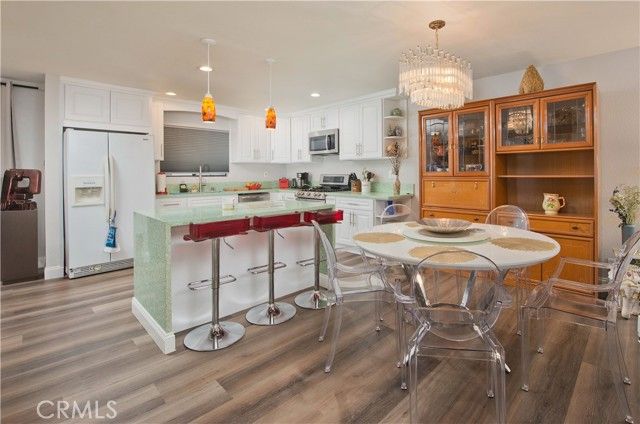 5711 Owensmouth 107, Woodland Hills (los Angeles), CA 91367