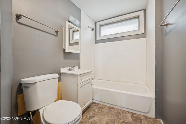 4319 Parrakeet Avenue, Toledo, OH 43612