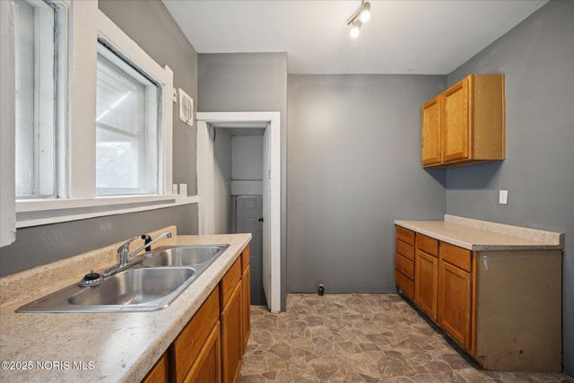 4319 Parrakeet Avenue, Toledo, OH 43612