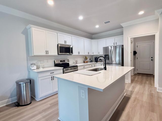 4603 Jayhawk Drive, Crestview, FL 32539