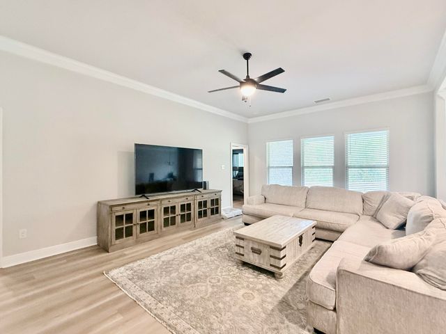 4603 Jayhawk Drive, Crestview, FL 32539