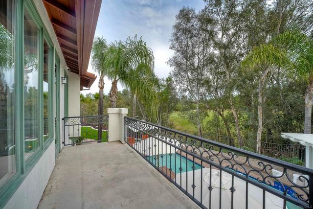 17277 N Woodson Court, Ramona, CA 92065