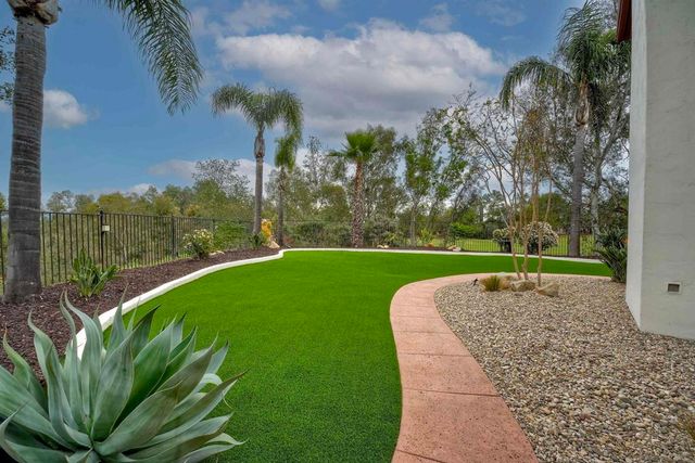 17277 N Woodson Court, Ramona, CA 92065