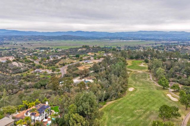 17277 N Woodson Court, Ramona, CA 92065