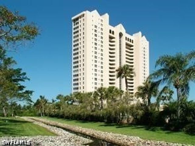 5550 HERON POINT DR 1505, Naples, FL 34108