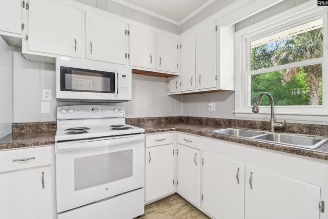 753 Sandpit Road, Leesville, SC 29070