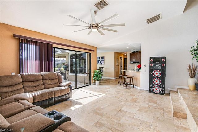 1216 Hancock Bridge PKWY, Cape Coral, FL 33990